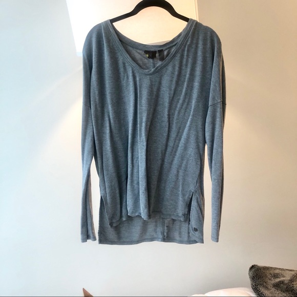 Zella Oversized Grey Long Sleeve Yoga Athleisure Top - Picture 3 of 9